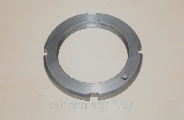 Гайка кольцевая балансира со штифтом МАЗ 64221-2918190 