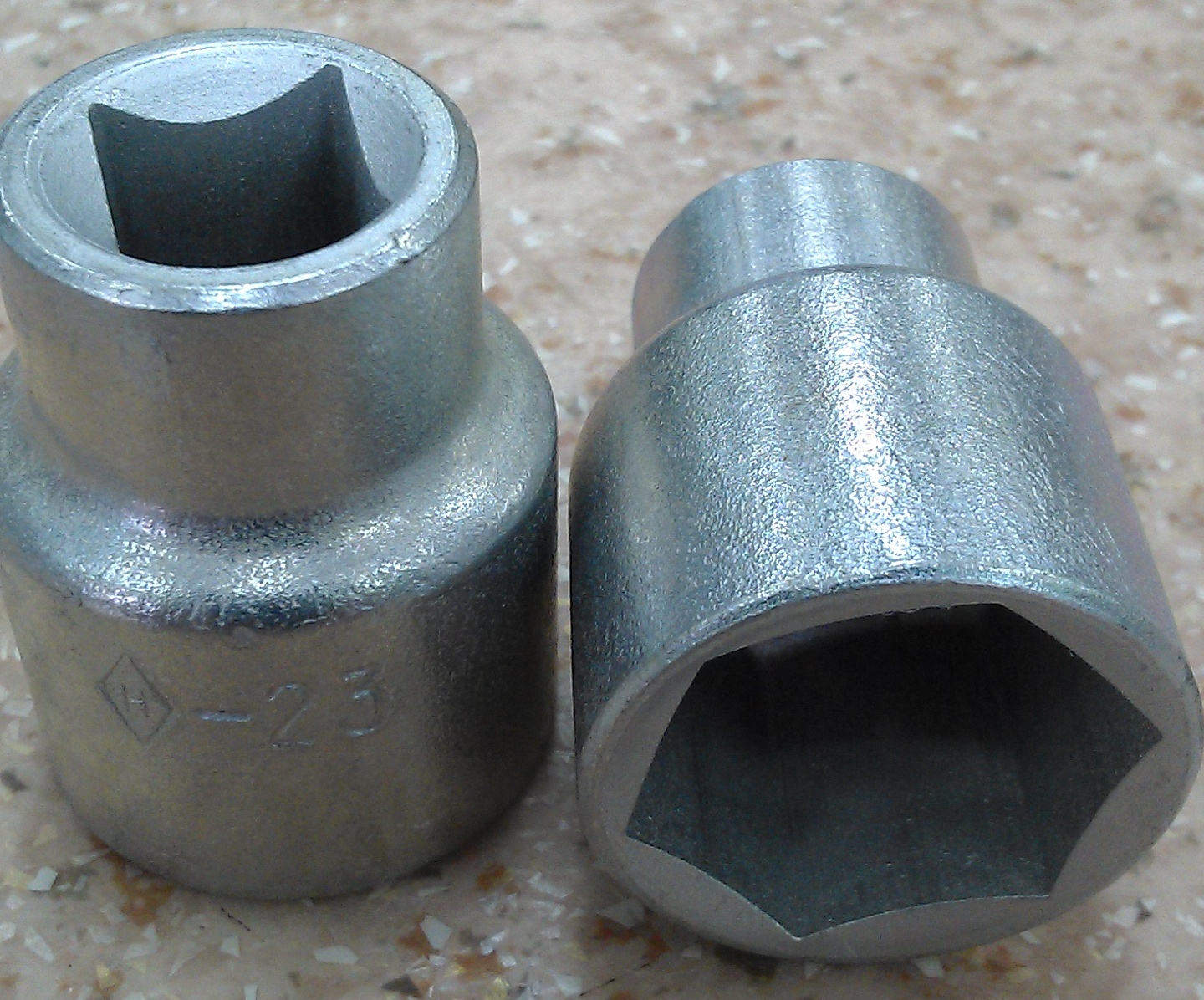 Головка торцевая 23мм "НИЗ" 220140