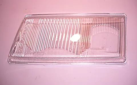 Стекло фары ВАЗ 2110 лев.583.3711201.