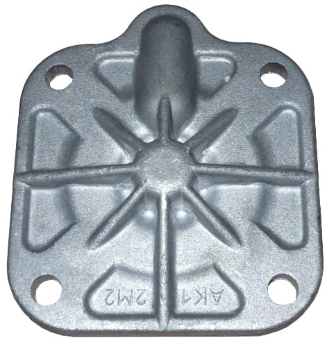 Крышка заборника КПП МАЗ 236-1704054