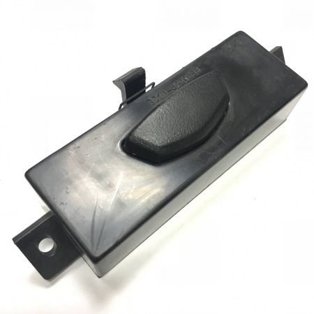 Защелка бардачка н/о в сб. ГАЗель 3310-8213080 "ГАЗ"