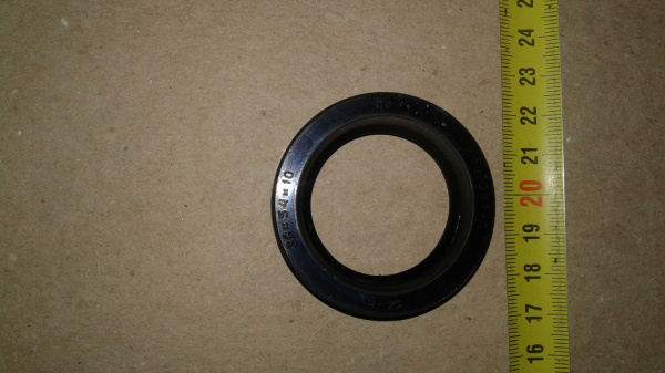 38-54-10 сальник  307263 П "Чайковский"