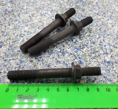 Болт выпускного коллектора 3944655 ISBe