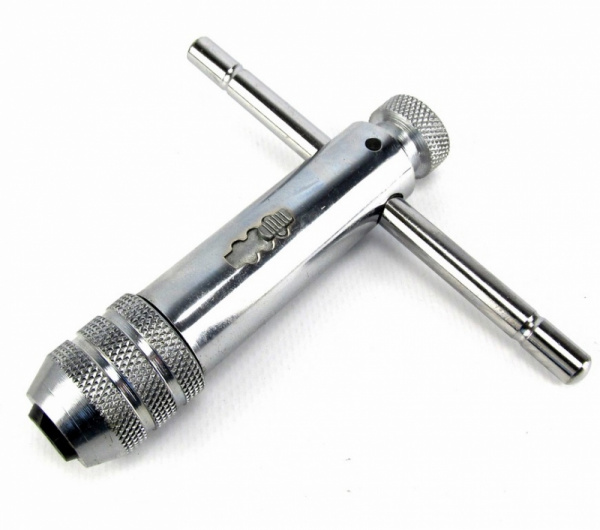 Вороток для метчиков М5 - М12 с трещоткой "MATRIX"  76907