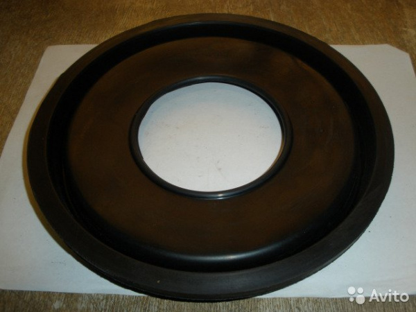 Диафрагма передняя вакуума Волга 24-3510032-10 "Б-во"