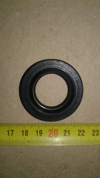 25-42 сальник 14-1701340 Камаз "Чайковский"