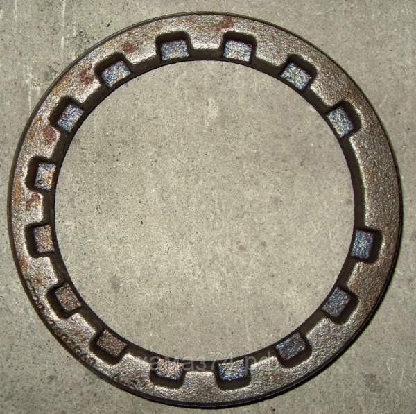 Гайка бугельная редукт. КамАЗ 5320-2403040