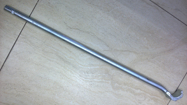 Монтажная лопатка 685 мм. под гидродомкр. (КАМАЗ) №416 "КЗСМИ"