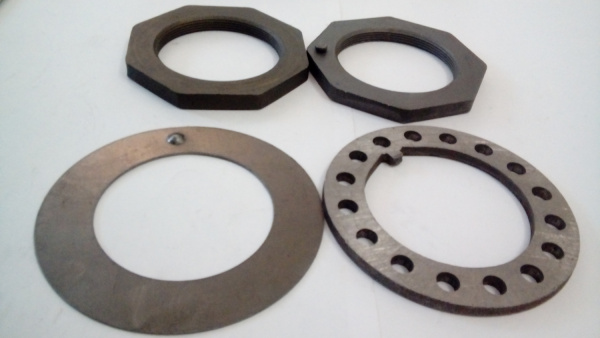 Гайки редуктора из 4-х 5320-2502063/067/175/550 