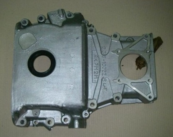 Крышка распред.шестерен ЯМЗ-236/238 ст. обр. 236-1002261-А2(В2)