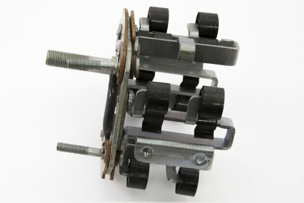 Траверса стартера ЯМЗ 25.3708.320-10 "ELTRA"